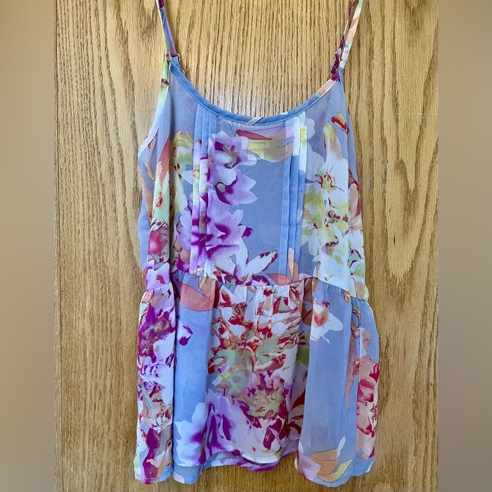 Multi color sheer Daytrip tank, size Medium